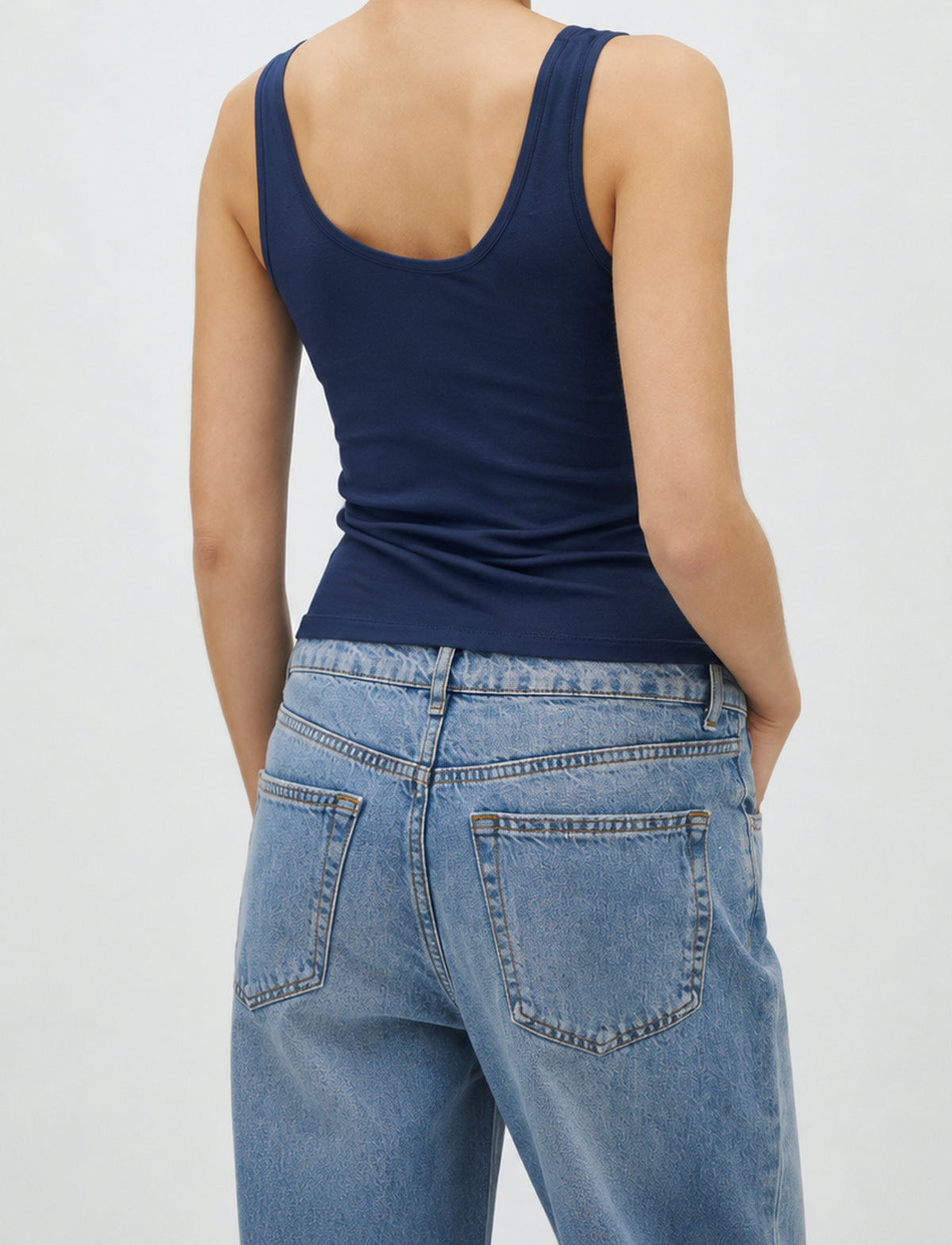 Sina_Navy Blue_Model_1