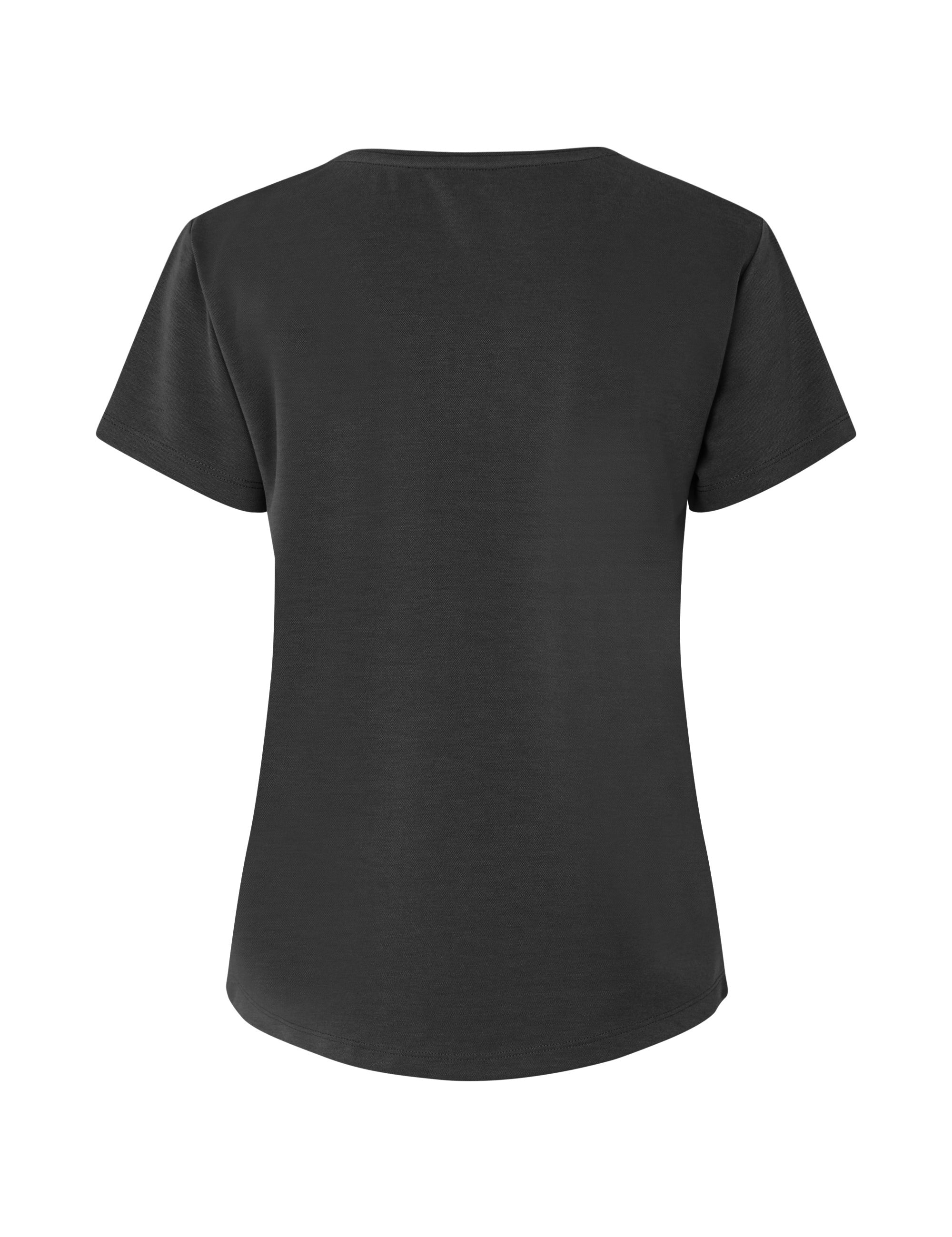 Luvanna-M_Black_Packshot_1