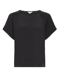 Damila -M_Black_Packshot_0