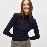 Siccan-M_Fallen Rock Melange_Model_6