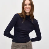 Siccan-M_Fallen Rock Melange_Model_6