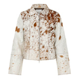 Joline-M_Brown Cow_Packshot_0