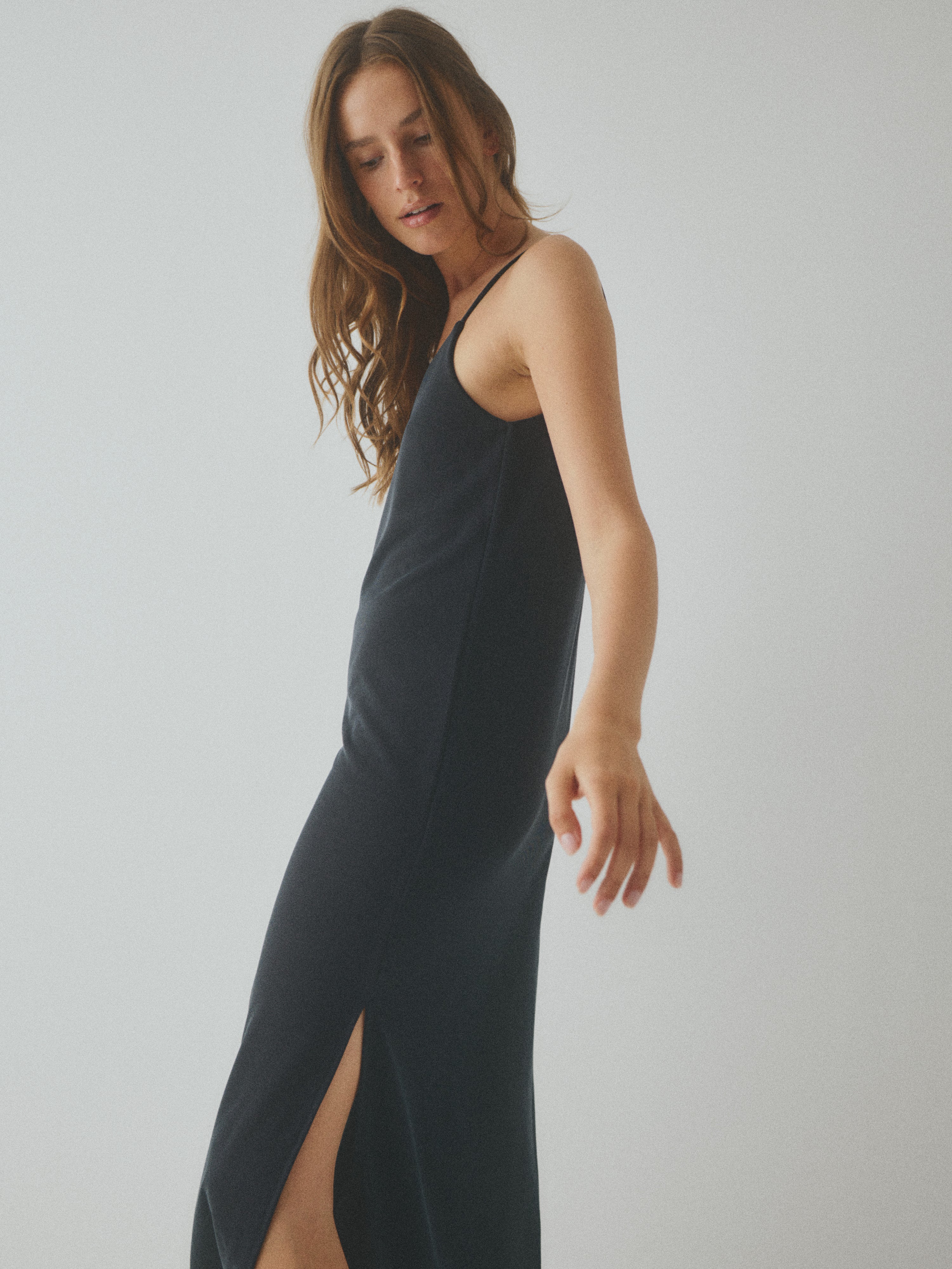 Leslee-M_Black_Model_