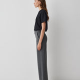 Lucy-M_Medium Melange_Model_