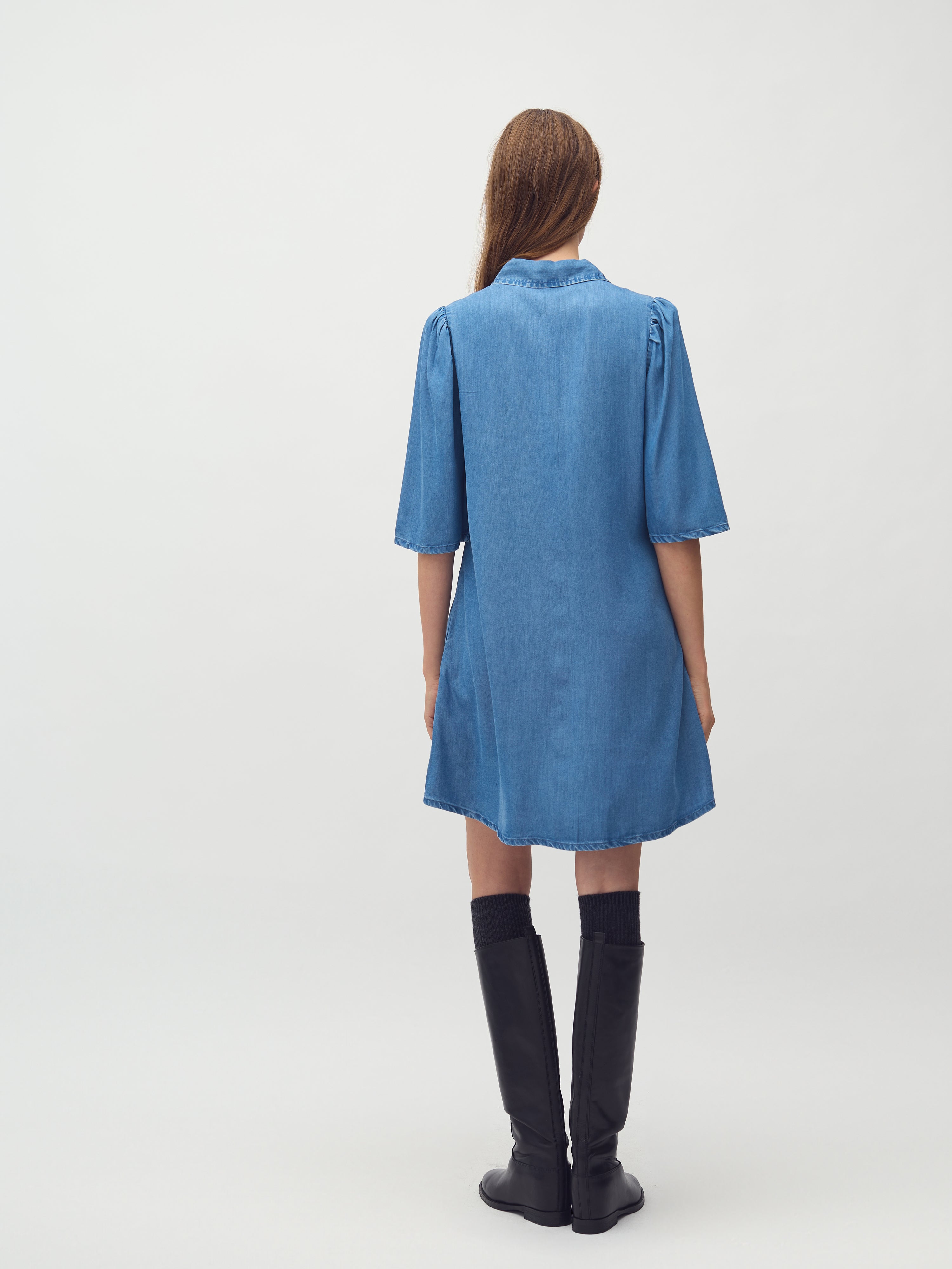 Sophien-M_Mid Vintage Wash_Model_