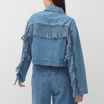 Catherina-M_Light Blue Wash_Model_