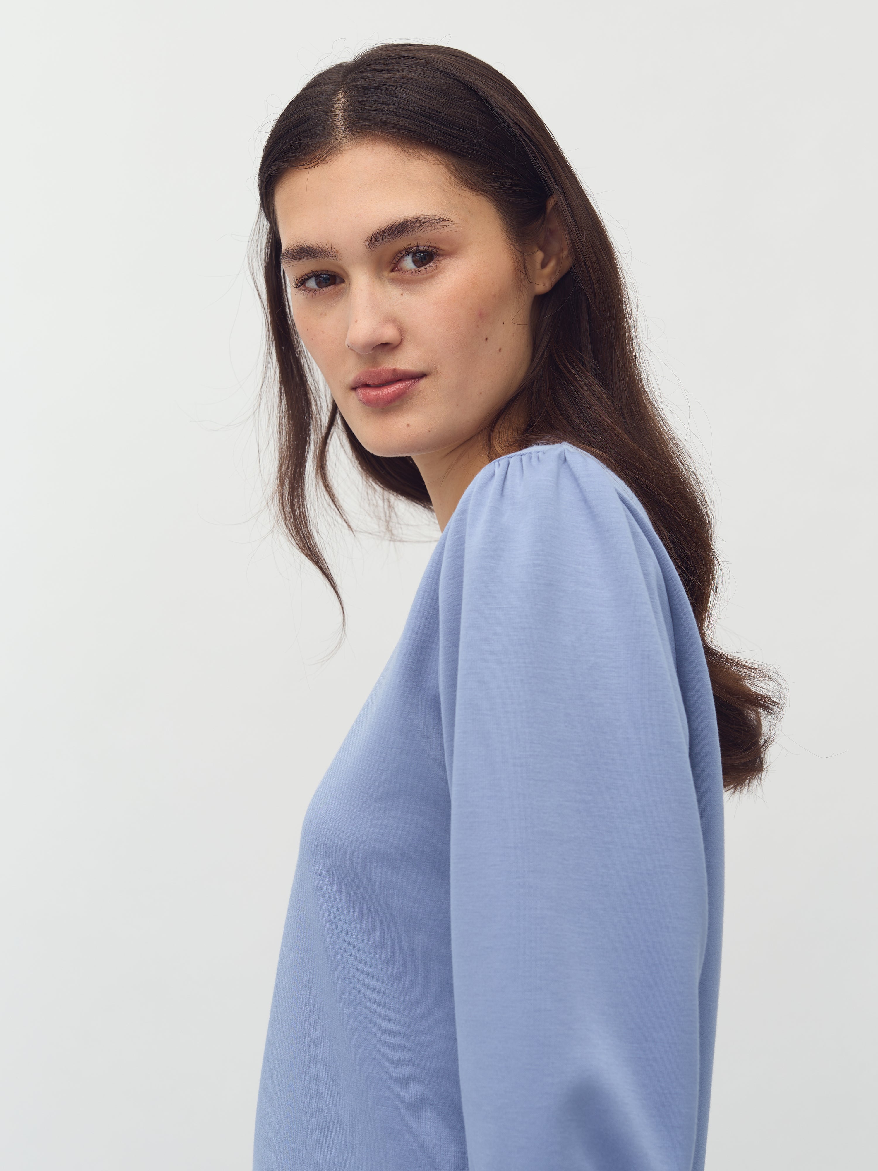 Kadi-M_Steel Blue_Model_3