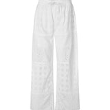 Viljane-M_White_Packshot_0