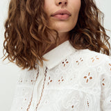 Sonja-M_White_Model_1