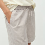 Meris-M_Cinder White Stripe_Model_4