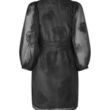 Dovie-M_Black_Packshot_1