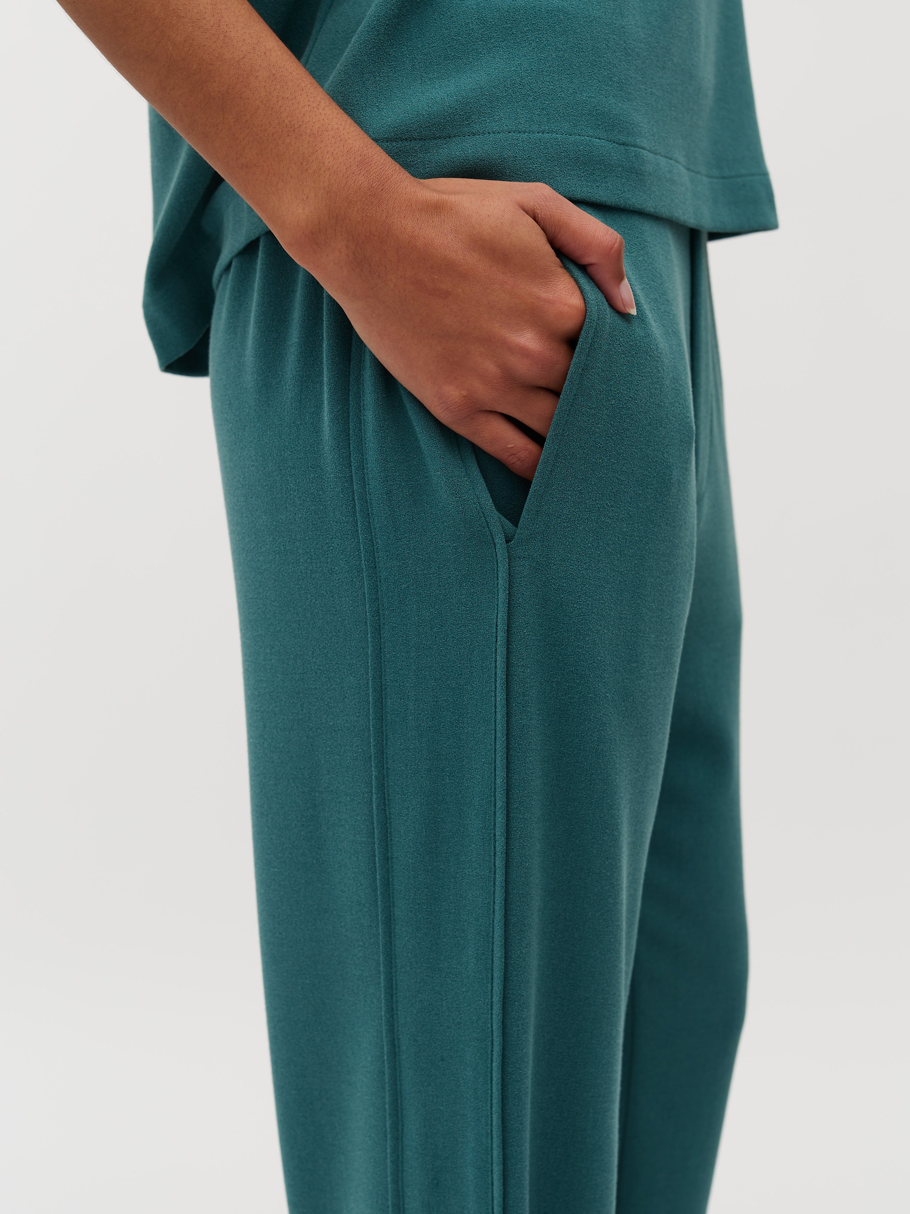 Artha-M_Mediterra_Model_2