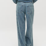 Katyn-M_Blue Soft Wash_Model_2