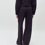 Rihnwen-M_Midnight Navy Melange_Model_1