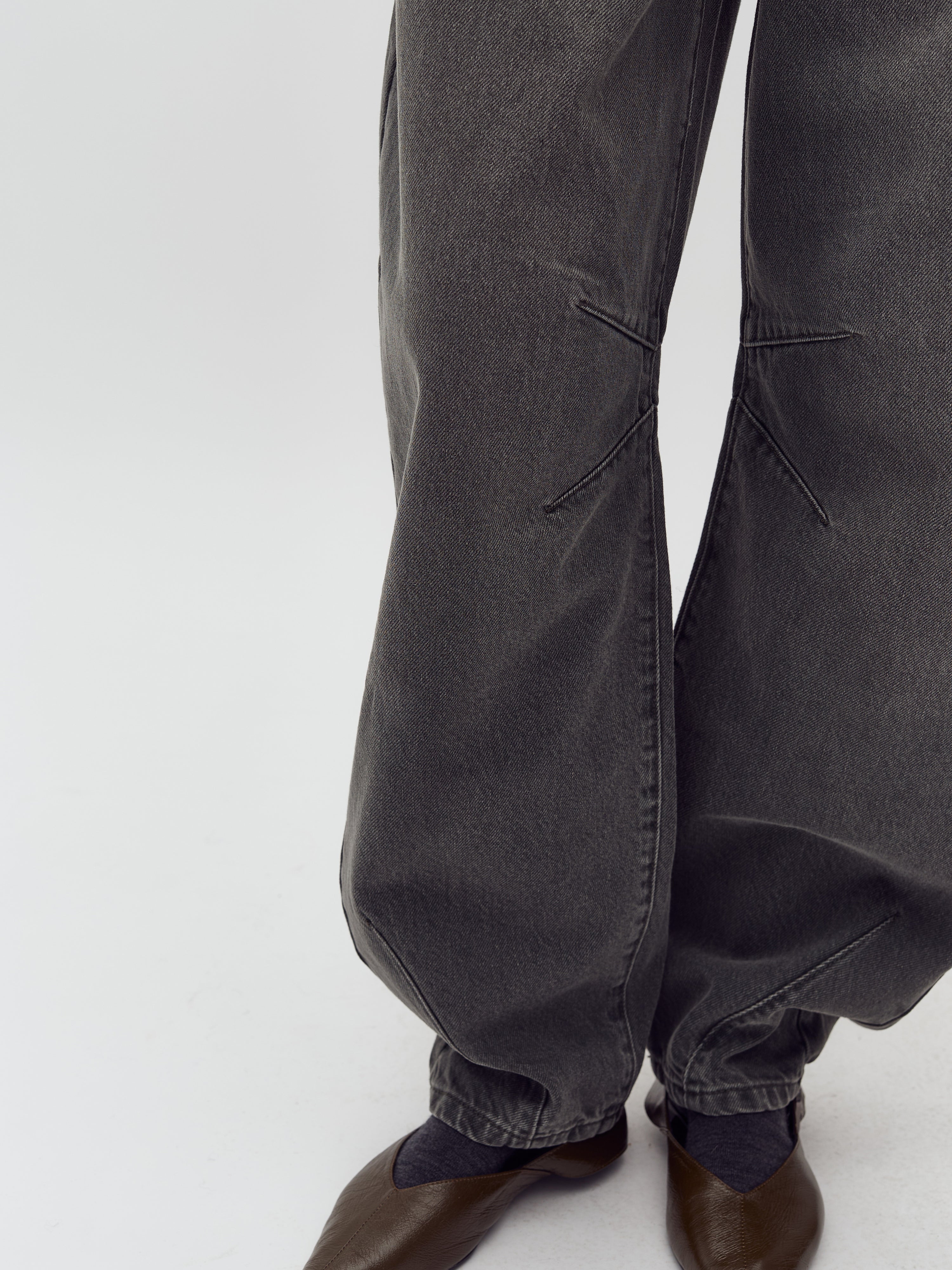 Barina-M_Khaki Green Wash_Model_2