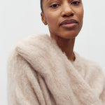 Gillis-M_Light Beige_Model_3