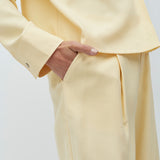 Daniello-M_Summer Yellow_Model_2