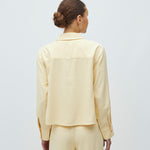 Elio-M_Summer Yellow_Model_2