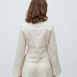 Kalanna-M_White Feather Grey Stripe_Model_2