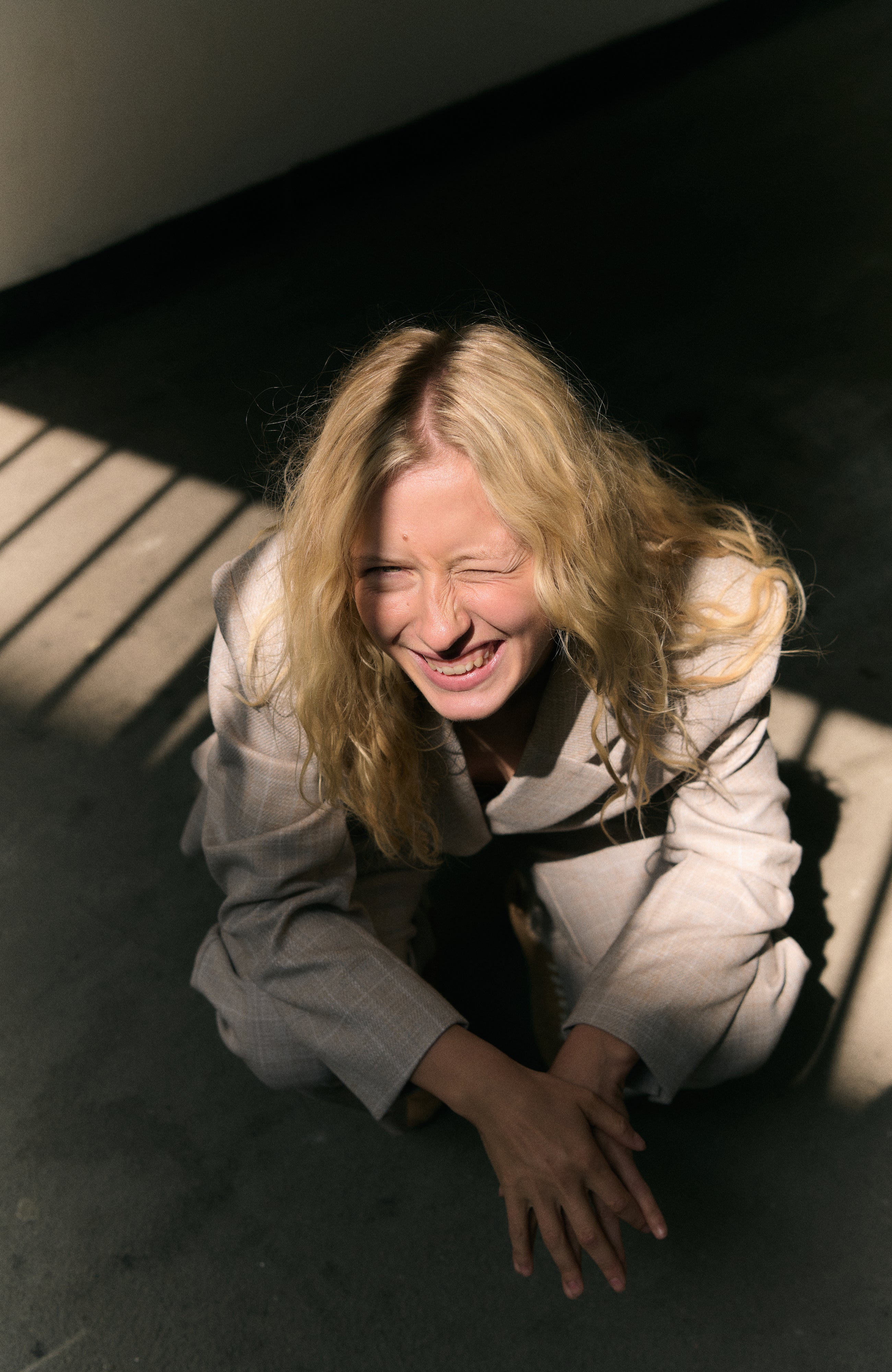 Howla-M_Beige Check_Image_6