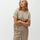 Nivara-M_Sand Grey_Model_1