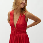 Marja-M_Rococco Red_Model_2