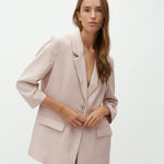 Dravina-M_Rose Red Light Melange_Model_5