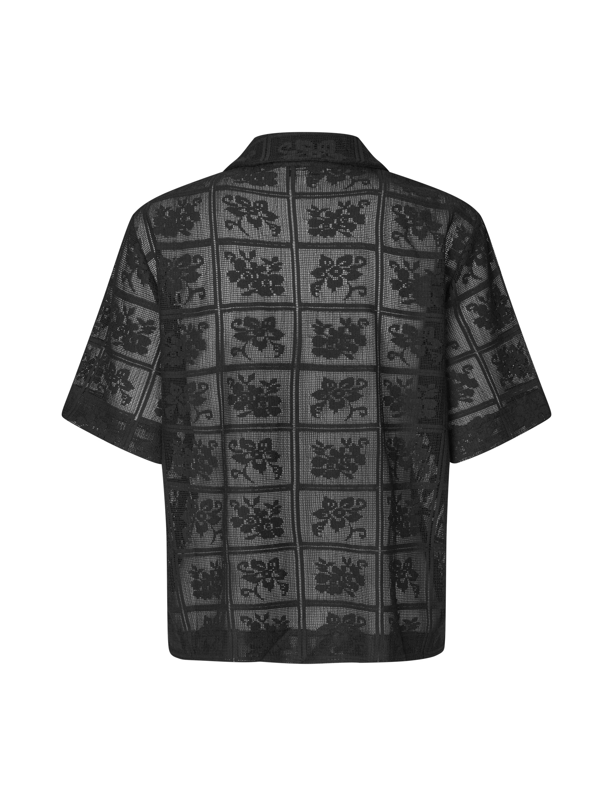 Aruna-M_Black_Packshot_1