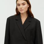 Amariella-M_Black_Model_3