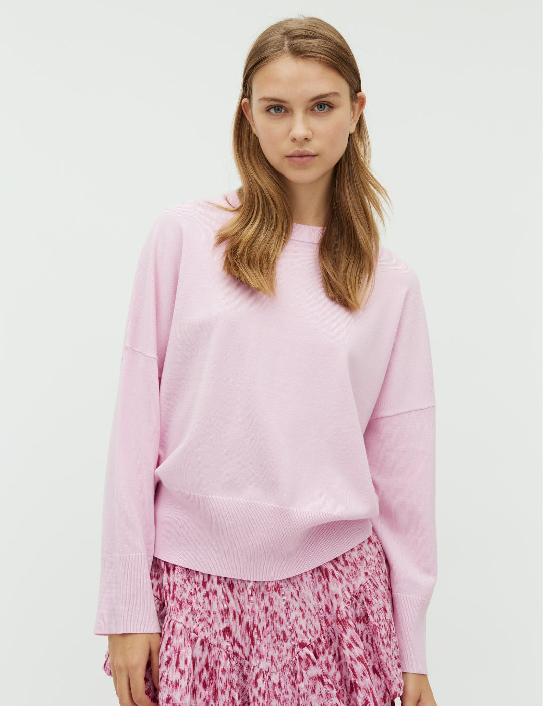 Gillian-M_Light Pink_Model_0