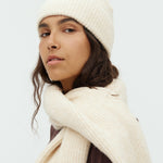 Muskan_Oyster Melange_Model_0