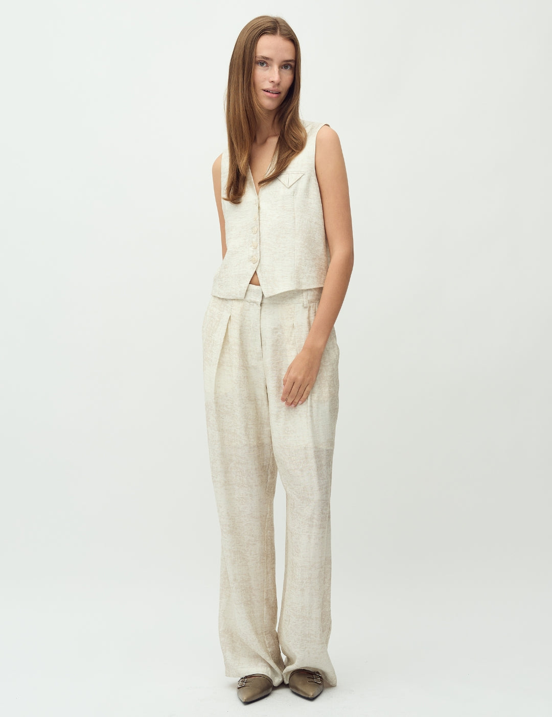 Cristiana Long-M_Oyster Valana Print_Model_0