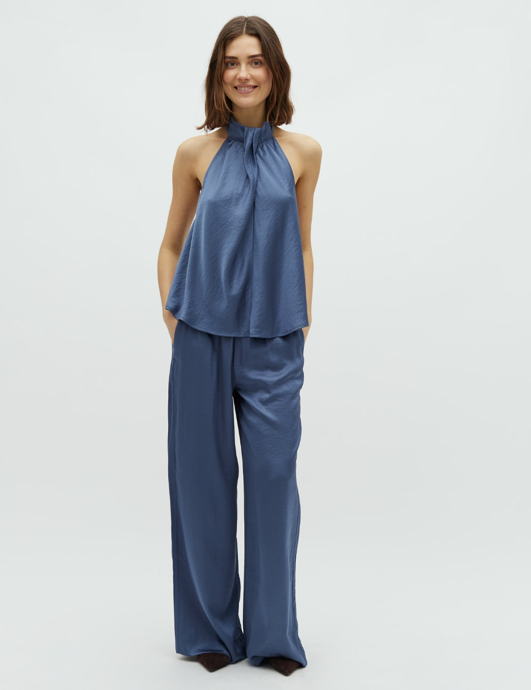 Asaka-M_Vintage Indigo_Model_0