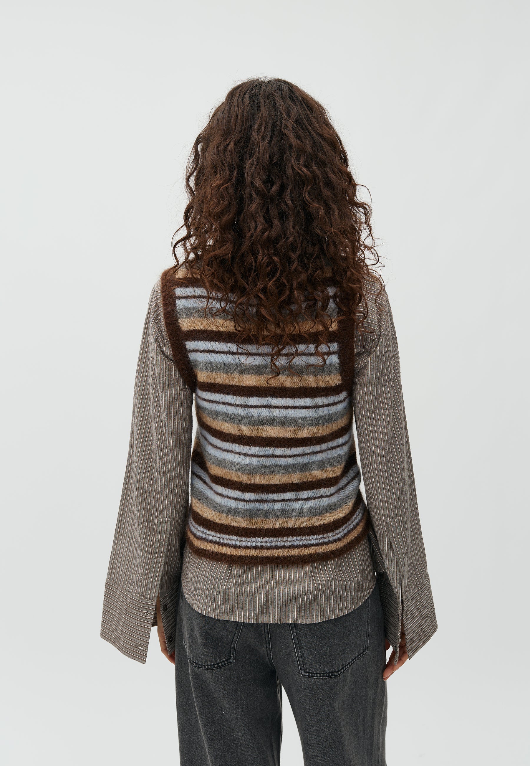 Flavin-M_Friday Mutli Stripe Brown_Model_2