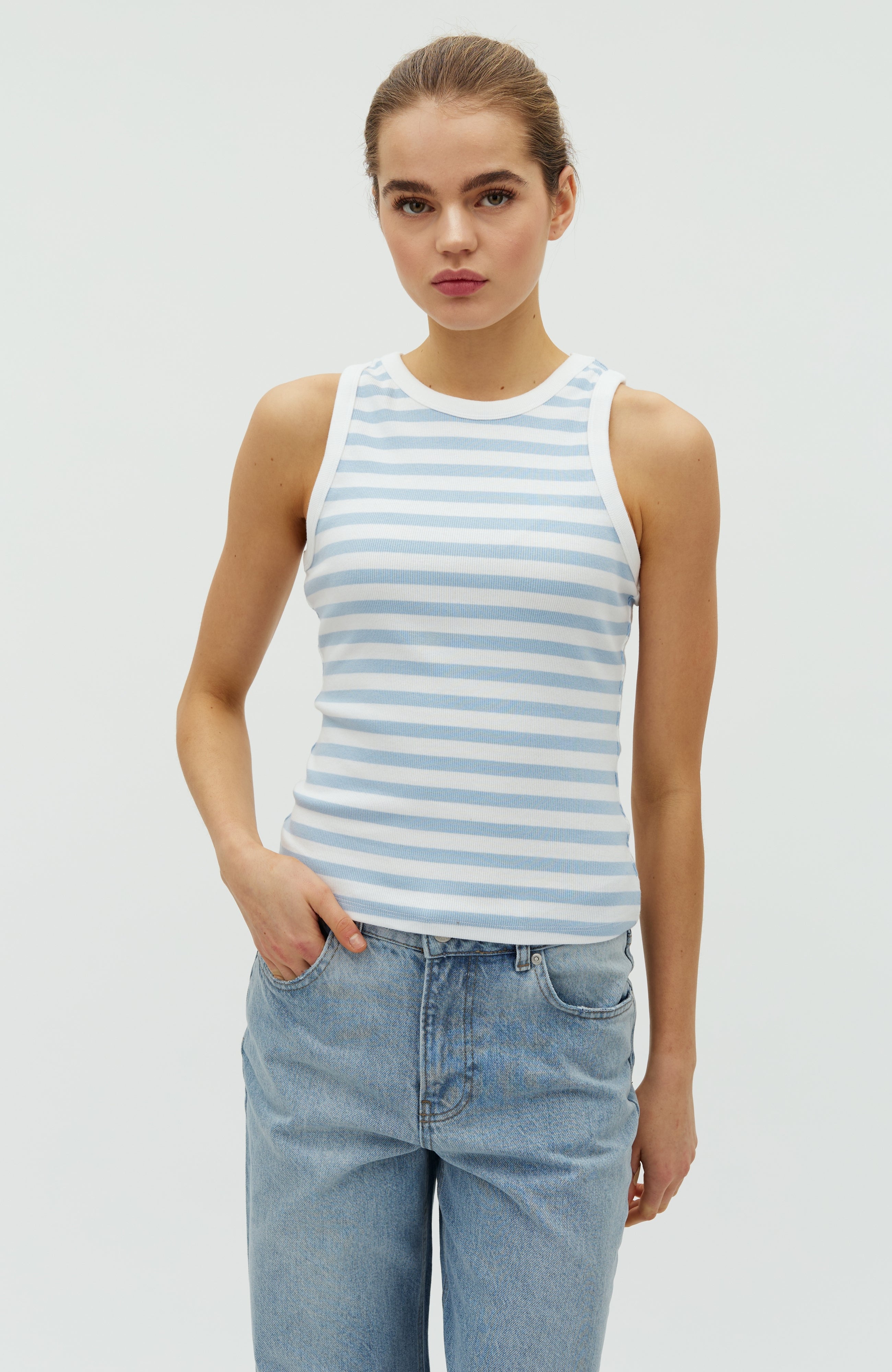 Jaxson-M_Classic Blue Stripe_Model_0