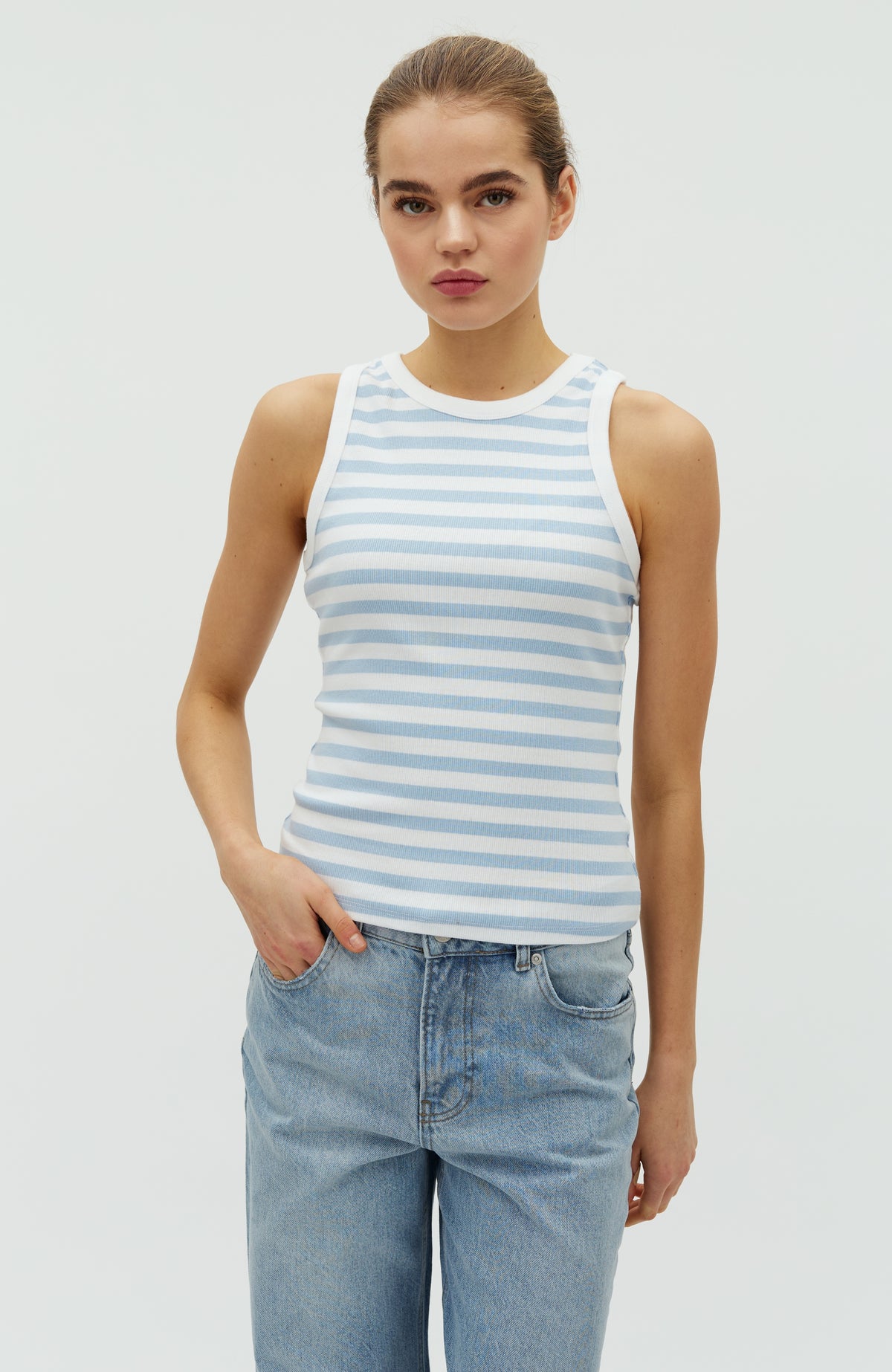 Jaxson-M_Classic Blue Stripe_Model_0