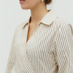 Gerri-M_Cremé Black Stripe_Model_1