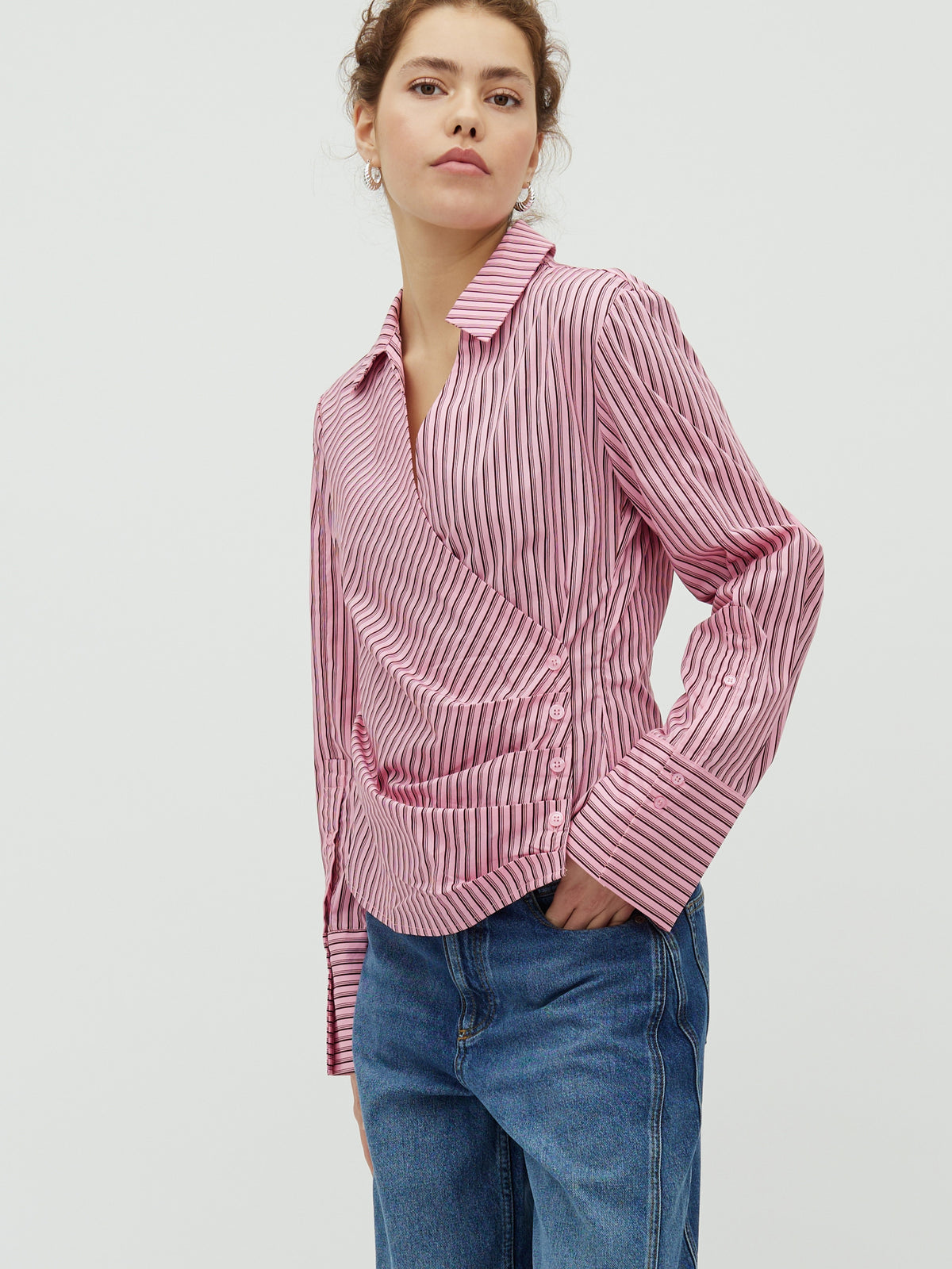 Gerri-M_Pink Bordeaux Stripe_Model_0