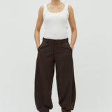 Silira-M_Coffee Brown_Model_0