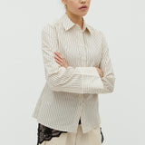 Kaloni-M_Cremé Black Stripe_Model_0