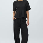 Emryn-M_Black_Model_0