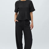 Emryn-M_Black_Model_0