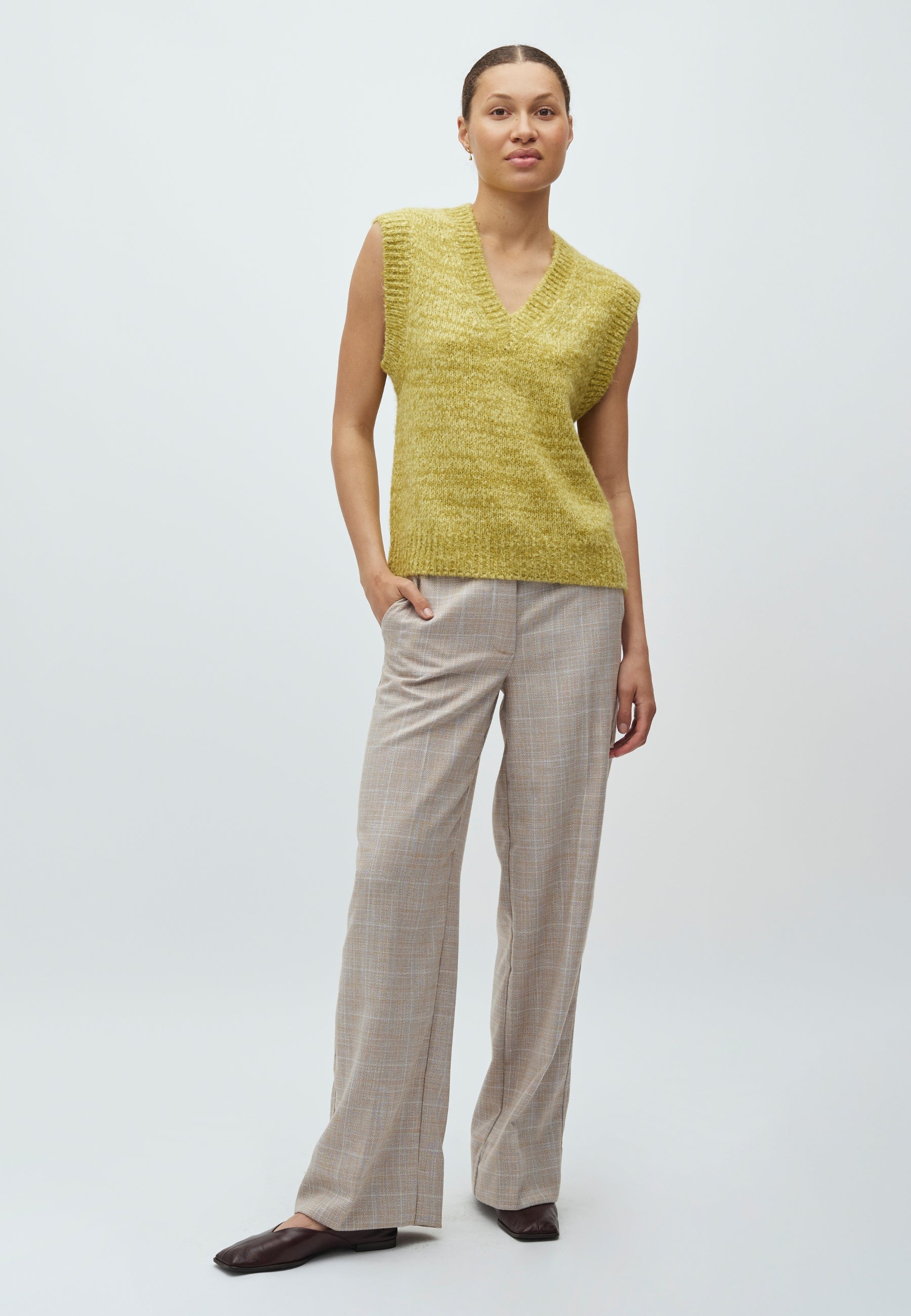 Allia-M Knitted Vest - Light Pear Melange
