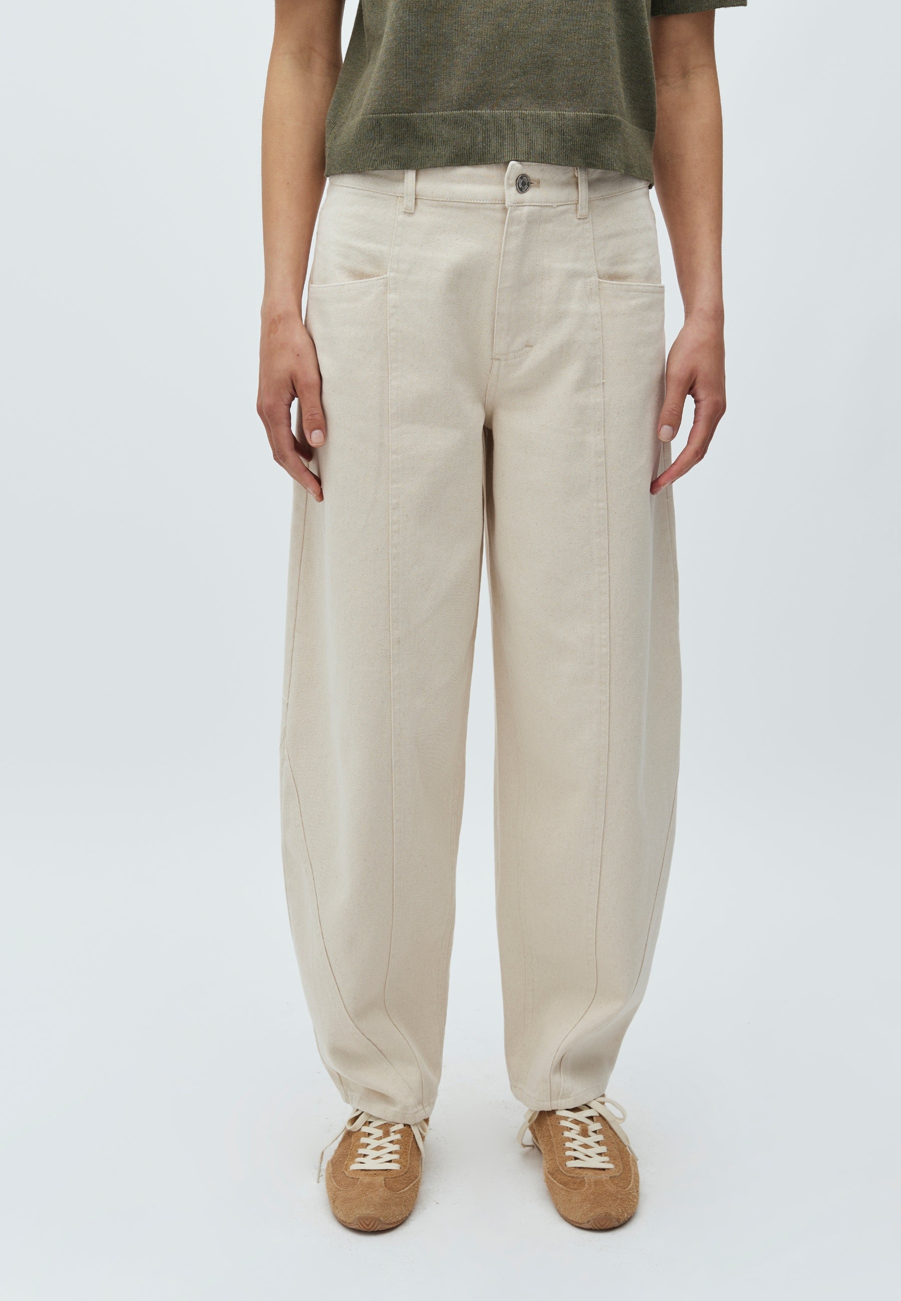 Almira-M_Nature Look_Model_1