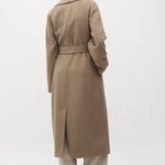 Umia-M_Greige Melange_Model_2