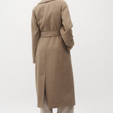 Umia-M_Greige Melange_Model_2