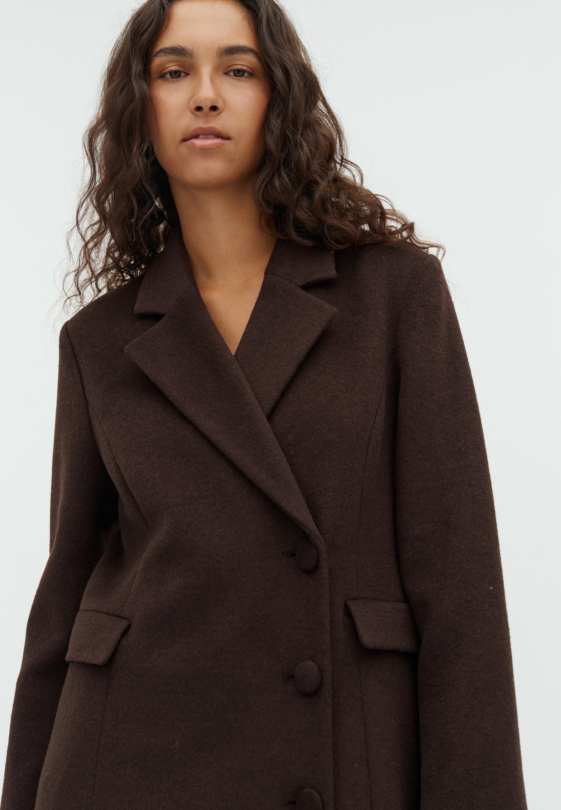 Iva Long-M Coat - Java
