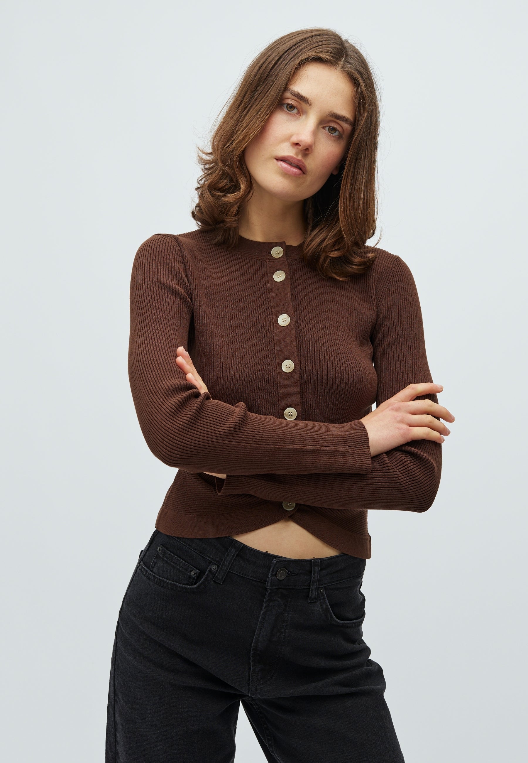 Arietty-M_Chocolate Brown_Model_0