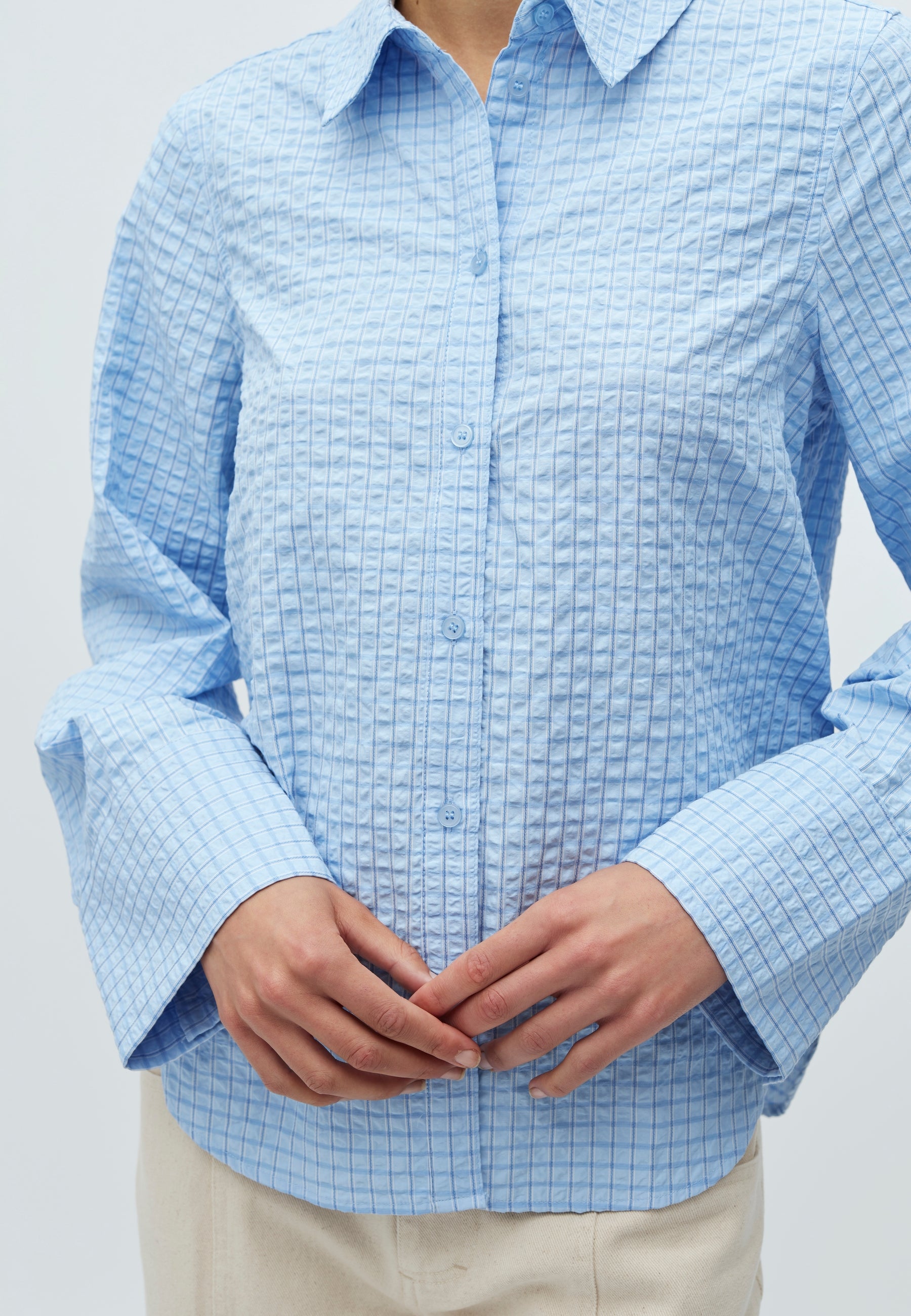 Phoebe-M_Light Blue Kiwa Check_Model_1