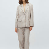 Clementa-M_Beige Check_Model_0